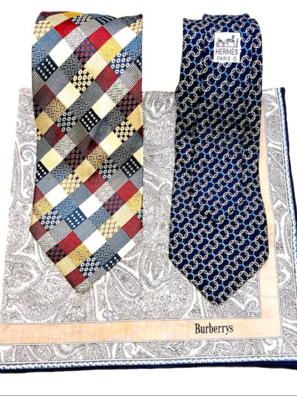 Set: 2Classic Neck-Ties SilkHERMES Paris & Brighton House +1 Burberry Handker(70 - Picture 6 of 16